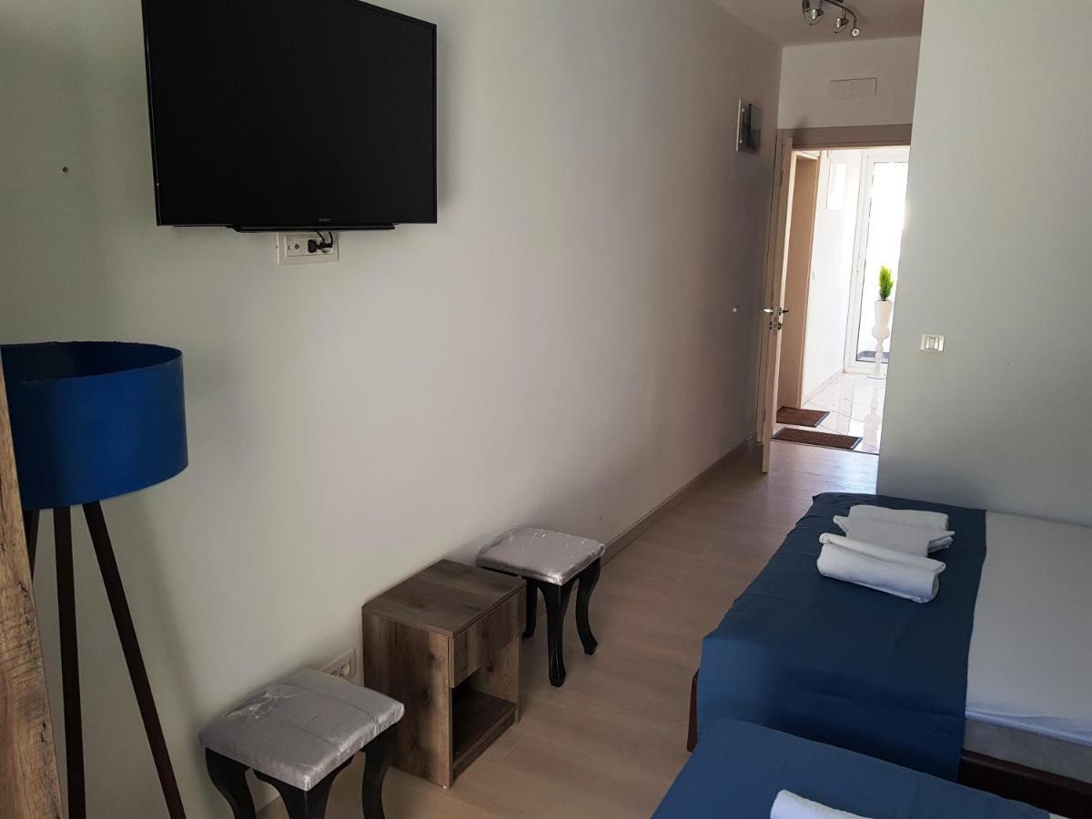 Villa Alba Apartments Dobra Voda Extérieur photo
