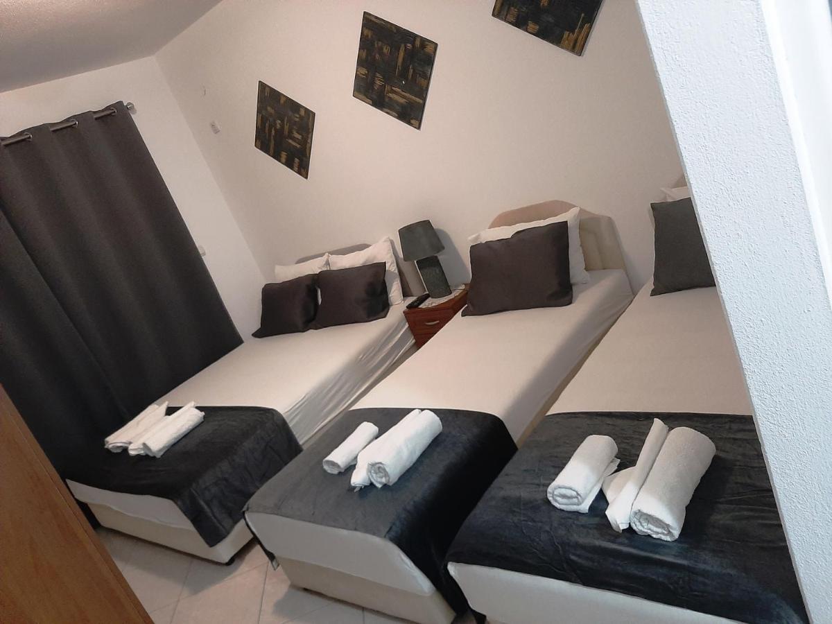 Villa Alba Apartments Dobra Voda Extérieur photo