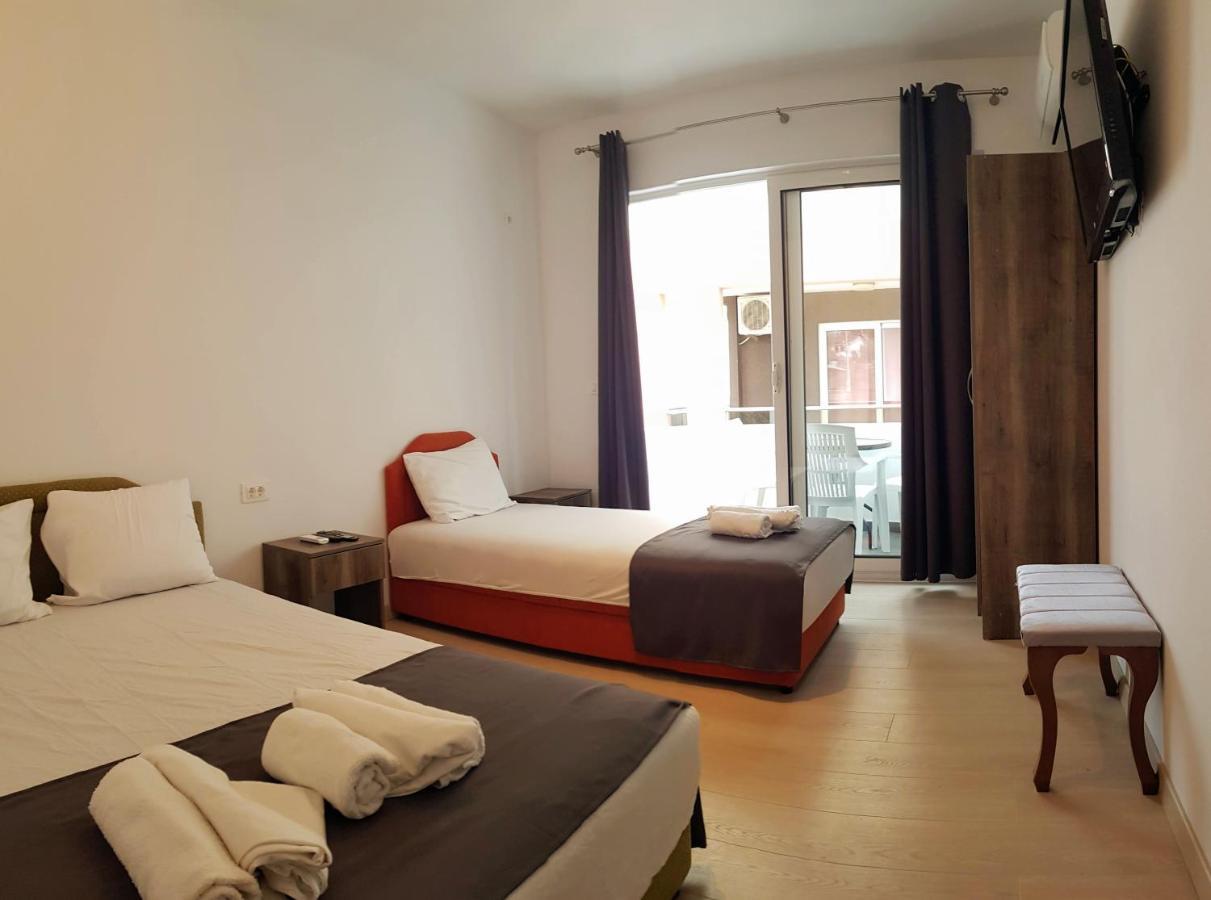 Villa Alba Apartments Dobra Voda Extérieur photo